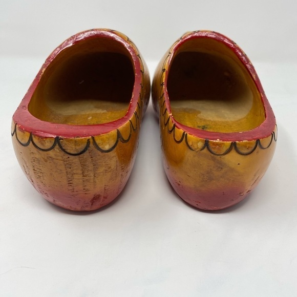 Vintage Hand painted Wooden Dutch Clogs - Picture 5 of 7